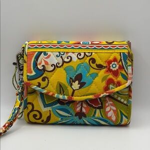 Vera Bradley NWT Super Smart Wristlet Provençal